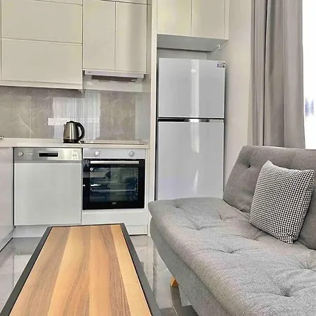Apartment Camelia 2 Beautiful 1+1 On Cleopatra Alanya